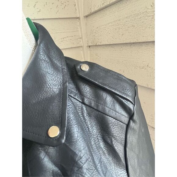 Lulus Women’s Faux Leather Moto Jacket Black L Belted Zippered - Picture 8 of 12